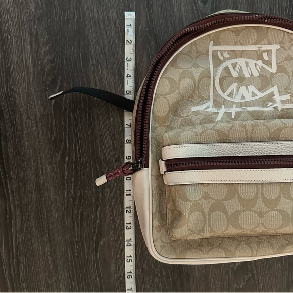 RARE COACH!! Vale Charlie Backpack In Signature Canvas With Rexy By Guang Yu - Picture 5 of 7